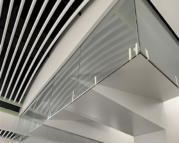 于田玻璃于田挡烟垂壁