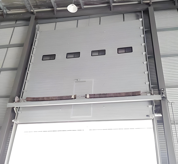 于田工业滑升门