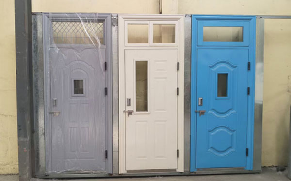 于田学校教室门