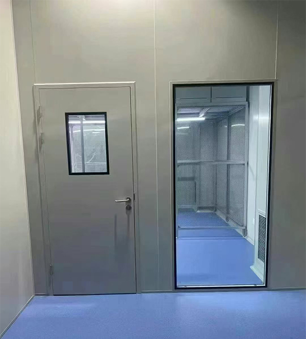 学校教学楼完成于田防火门标准化安装 学校教学楼完成于田防火门标准化安装